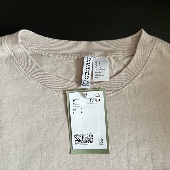 H&M | Womens Beige Oversized Tee w/ Tags - Picture 5 of 6